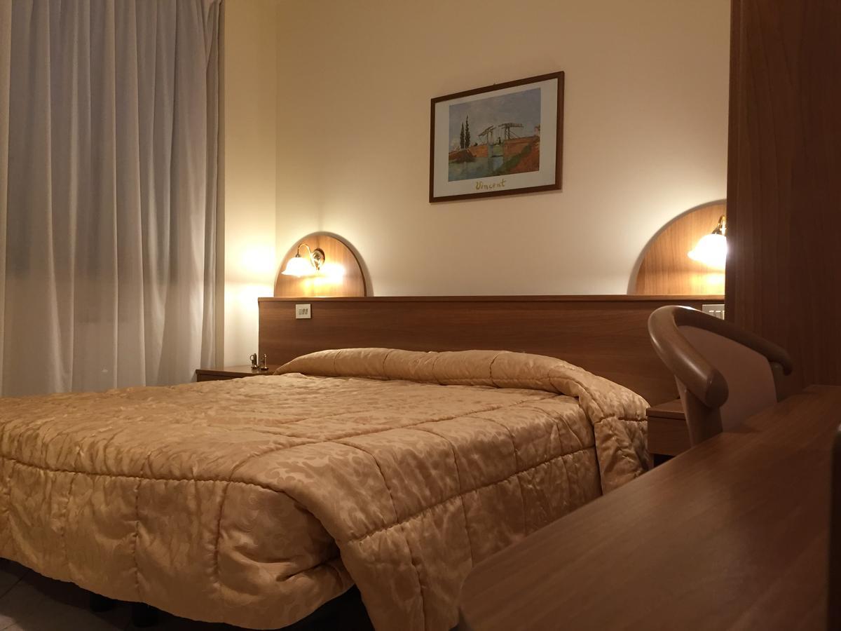 Hotel Rocco Каругате Екстериор снимка