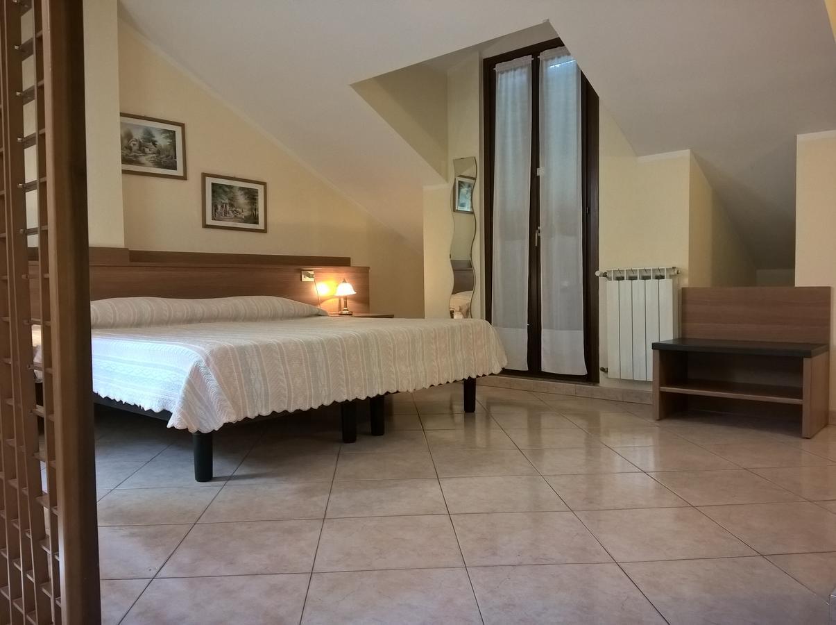 Hotel Rocco Каругате Екстериор снимка