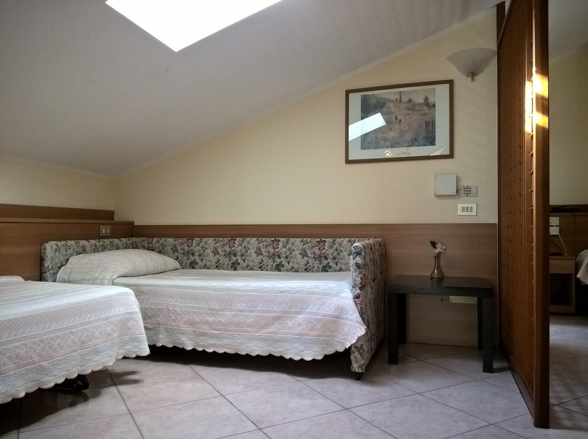Hotel Rocco Каругате Екстериор снимка